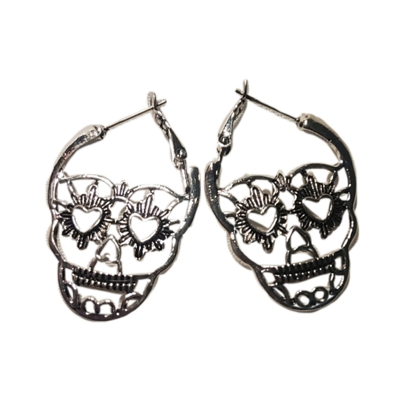 Skull Punk Hoop Earrings - Picture 13 of 16